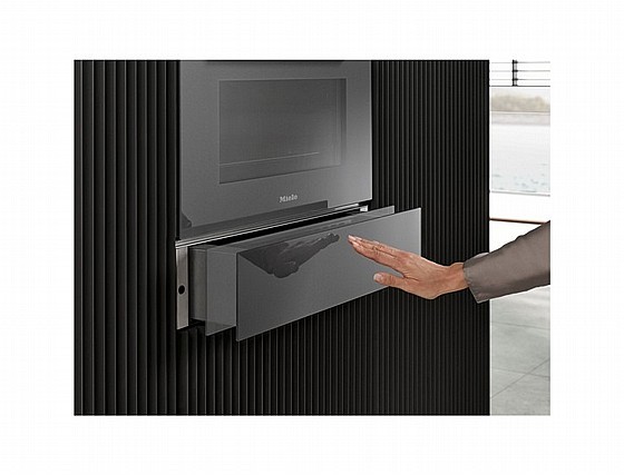 ����� ����� ESW 7010 black/grey/white